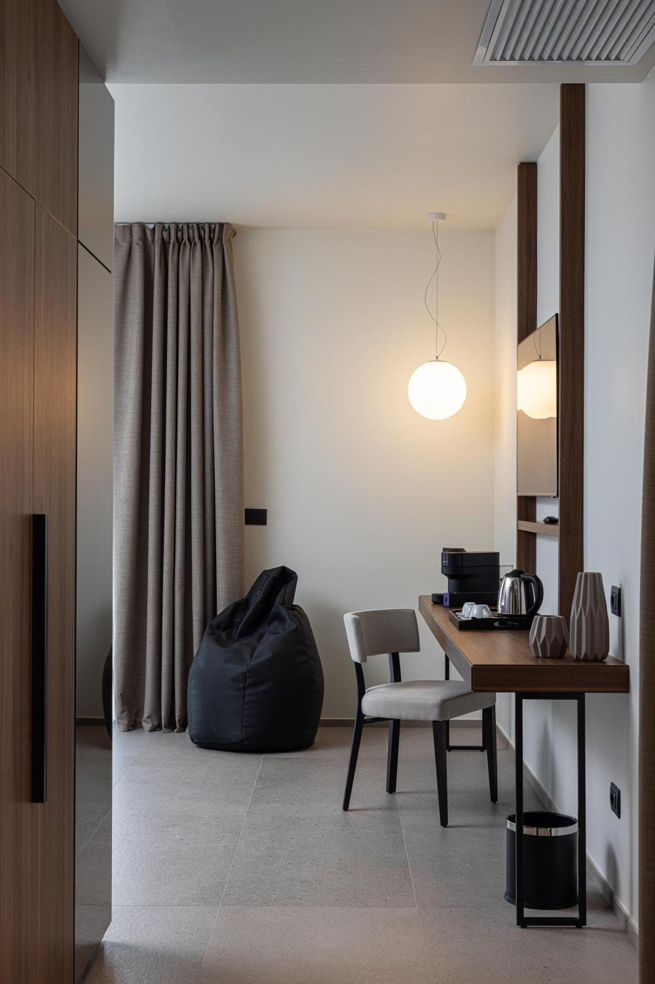 B21 Lifestyle Hotel Bari Exterior foto